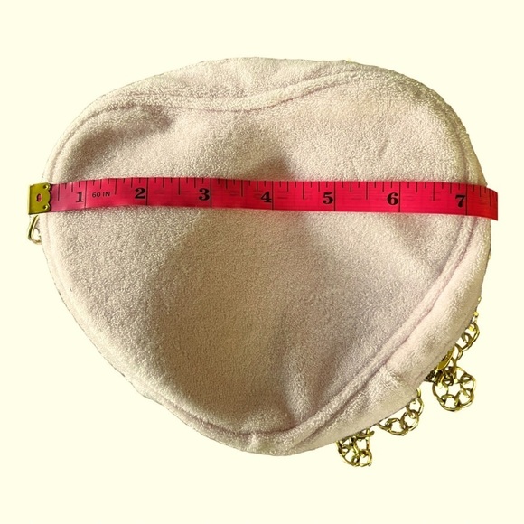 PALE pink Barbie inspired heart shaped purse with gold chain crossbody strap. - Picture 3 of 8